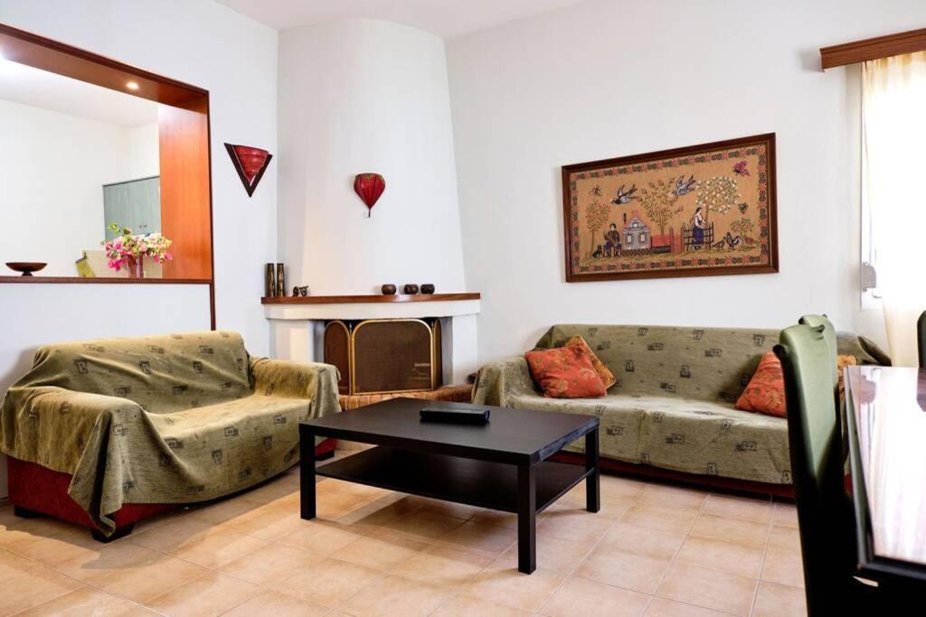 Mirtos Traditional Cretan House Bagian luar foto